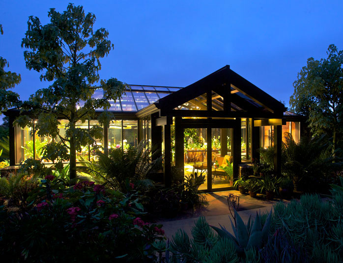 greenhouse with vestibule